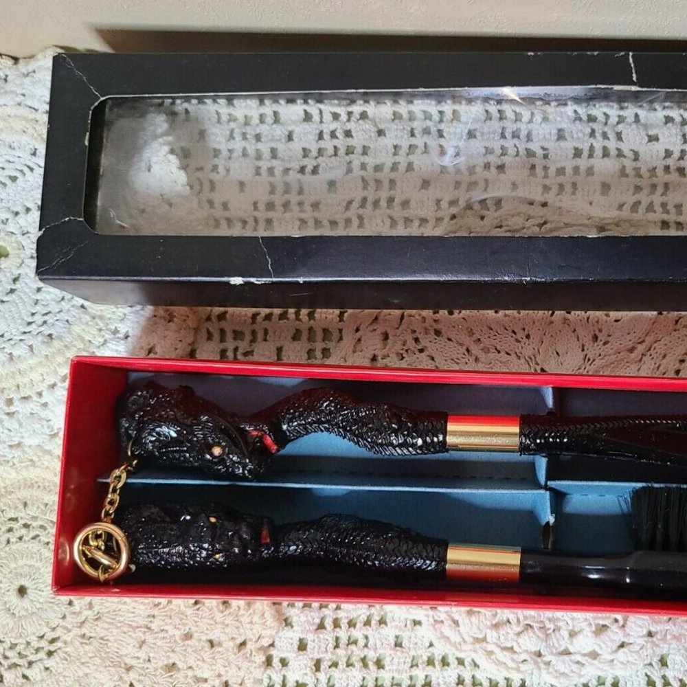 Vintage Ornate Black Resin Jewel Eyed Mythical Serpent Shoe Brush/Horn Set NIOB